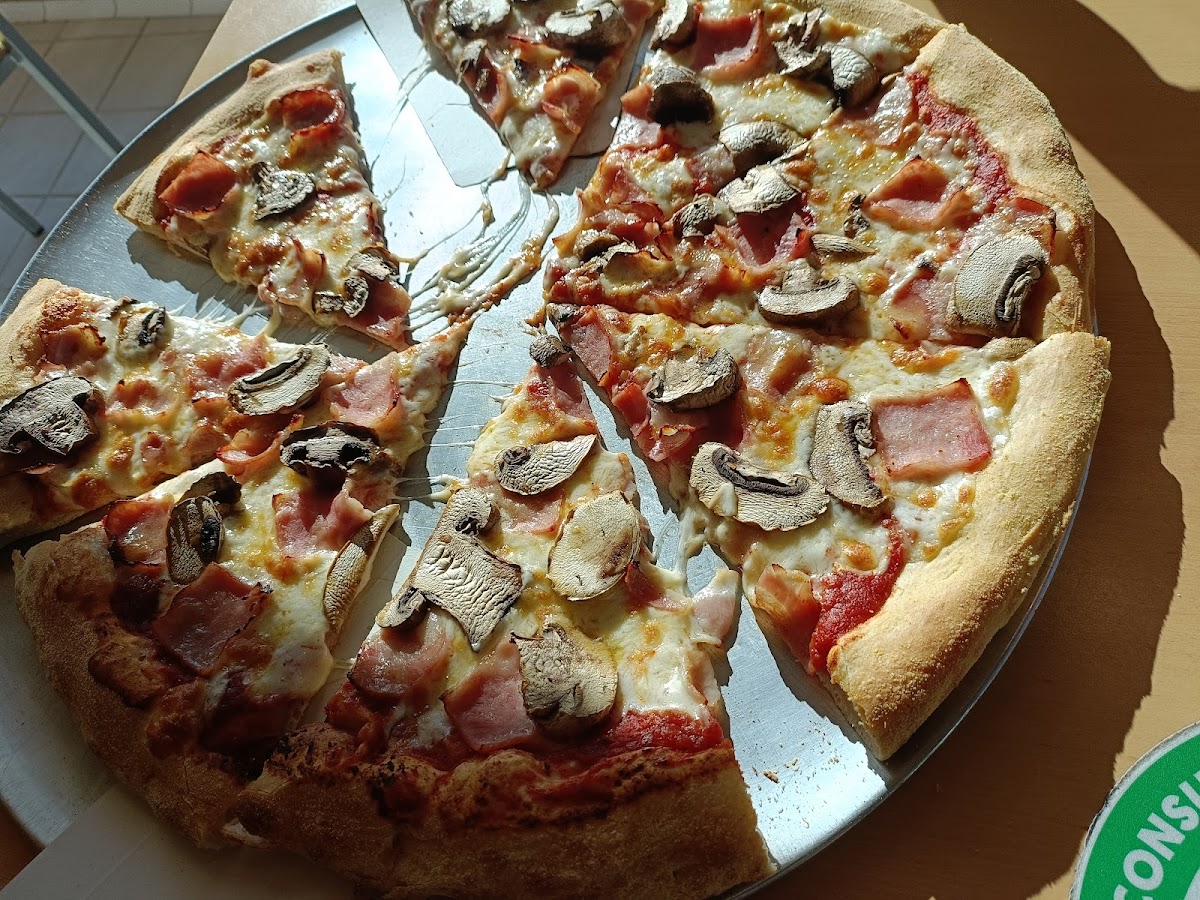 Restaurante Pizza Móvil Photos 2